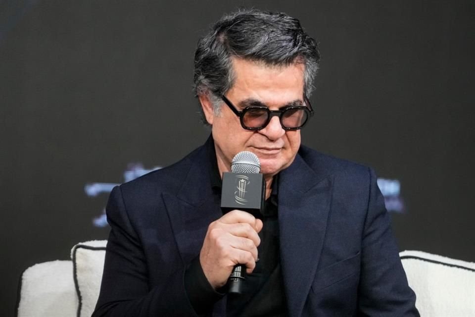 La película, elegida por Francia para competir en la categoría de Mejor Película Internacional en los Óscar, ganó la Palma de Oro en el Festival de Cine de Cannes.