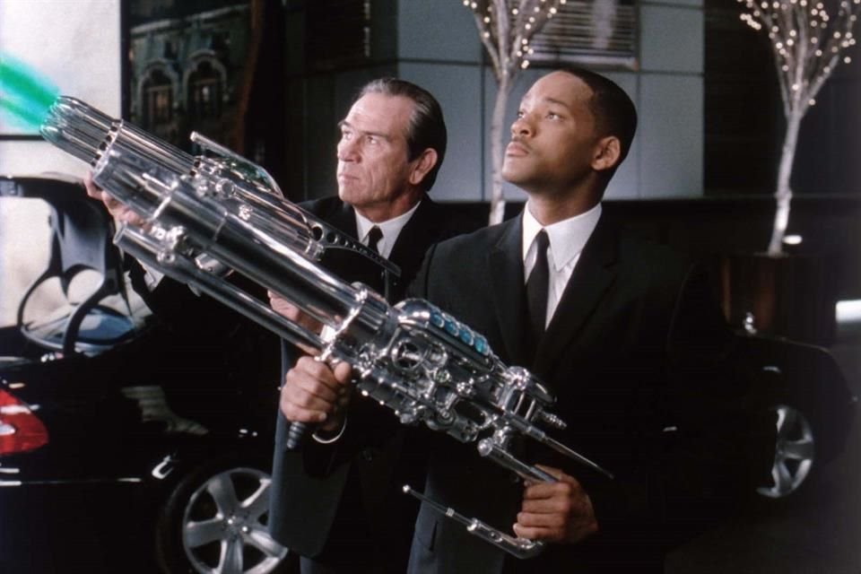 La saga de ciencia ficción y comedia de 'Hombres de Negro' está siendo revivida por Sony Pictures; se espera que Will Smith acepte regresar.