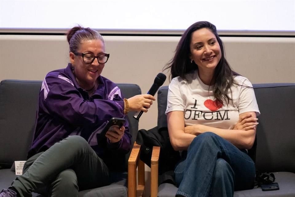 Ana Francis Mor y Claudia Curiel de Icaza, titulares de Cultura de la CDMX y del Gobierno de México, respectivamente.
