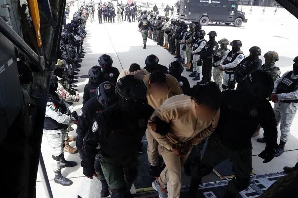 México y EU estarían negociando una tercera entrega de capos de la droga en territorio estadounidense, reveló The Wall Street Journal.