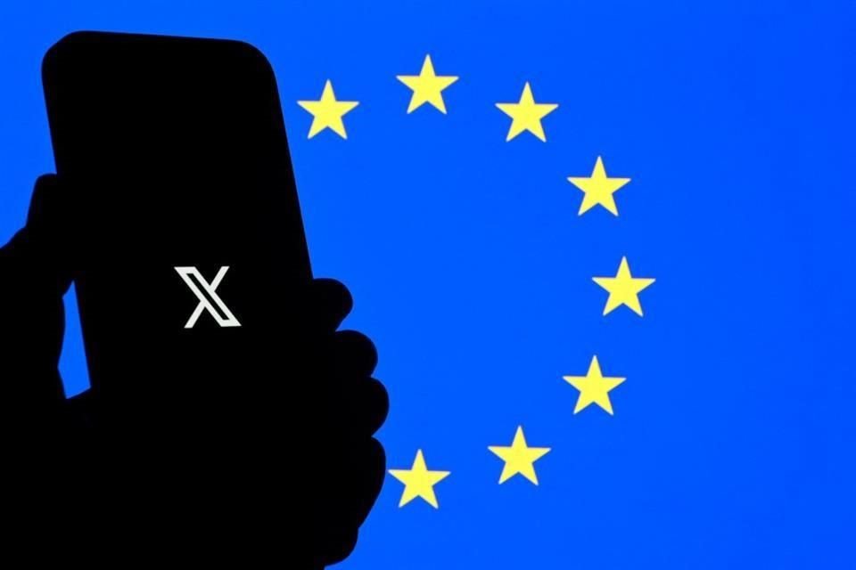 La sanción de la UE a X se produjo tras una investigación de dos años en el marco de la Ley de Servicios Digitales del bloque, que exige a las plataformas en que hagan más para combatir los contenidos ilegales y nocivos. 