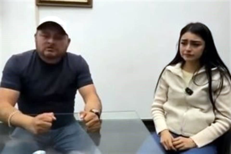 'El Toñín' acusó al Secretario de Gobernación de Puebla, Samuel Aguilar de violencia de género contra su hija, la Alcaldesa de Quecholac, Guadalupe Martínez y lanzó groserías contra el funcionario.