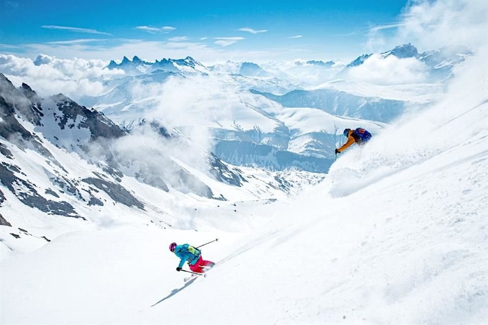 Las montañas de Francia conquistan con su belleza, su encanto alpino y una hospitalidad que convierte cada visita en una experiencia única.