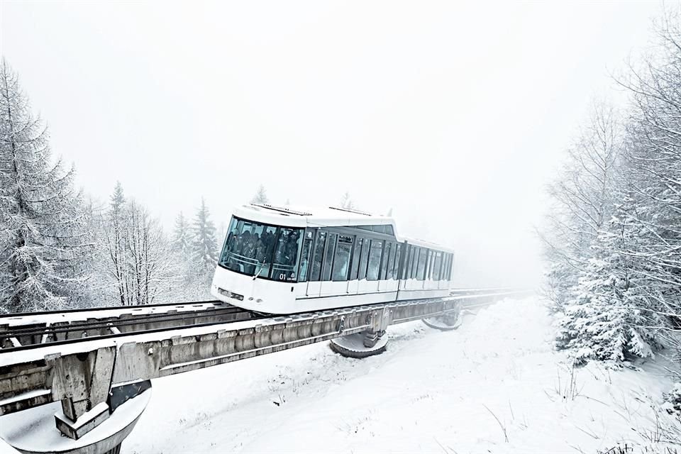 Funicular Les Arcs.
