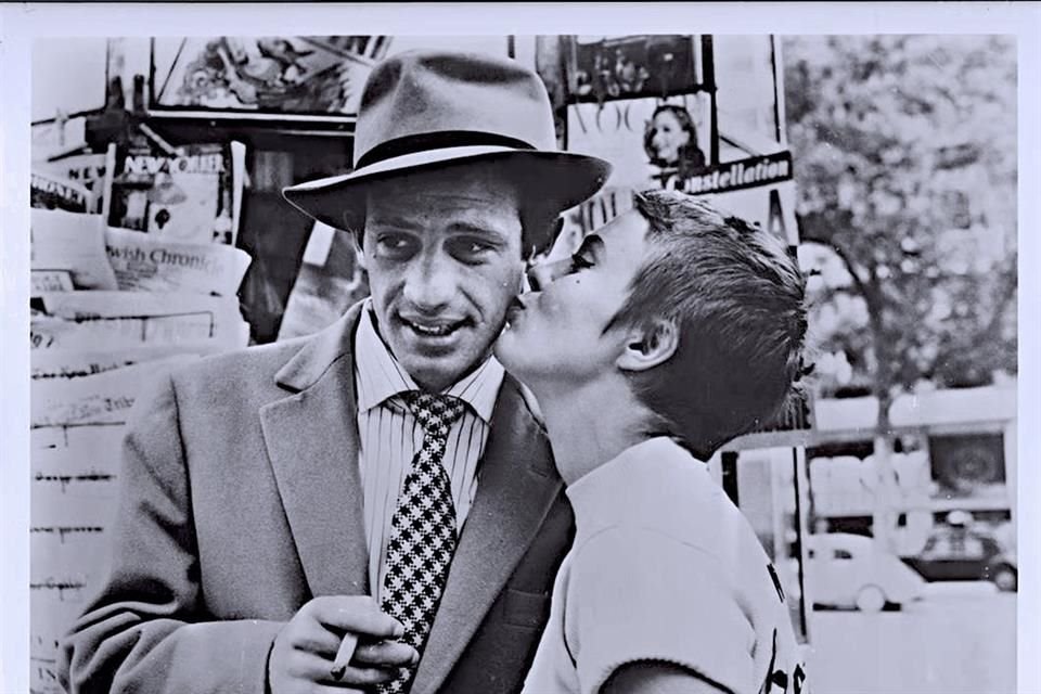 'Nueva Ola Francesa' revive el ambiente intelectual y rebelde del París de 1959.