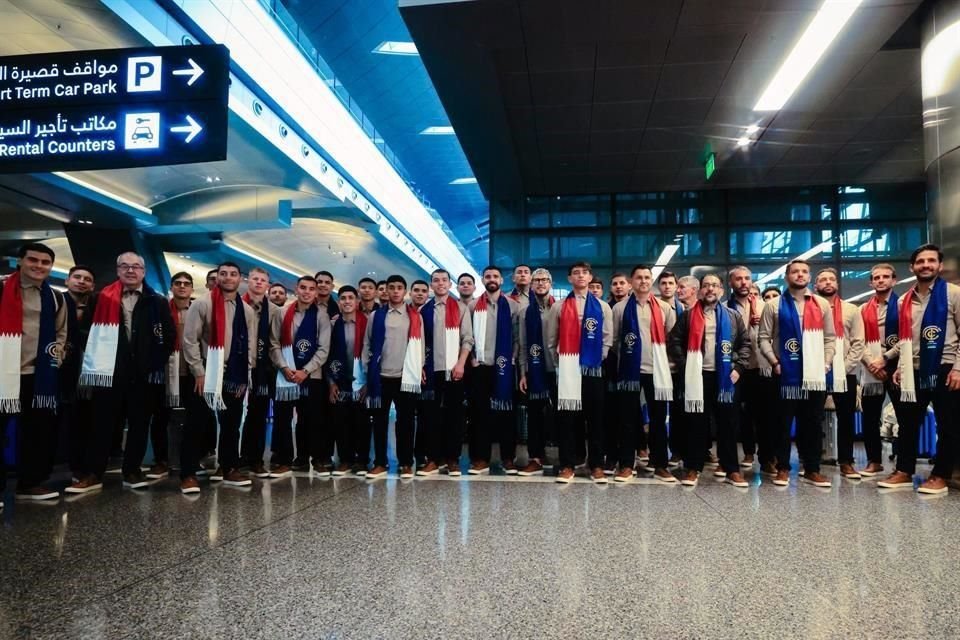 Cruz Azul ya llegó a Qatar para su participación en la Copa Intercontinental, cuyo primer desafío será medirse al Flamengo por el Derbi de las Américas.