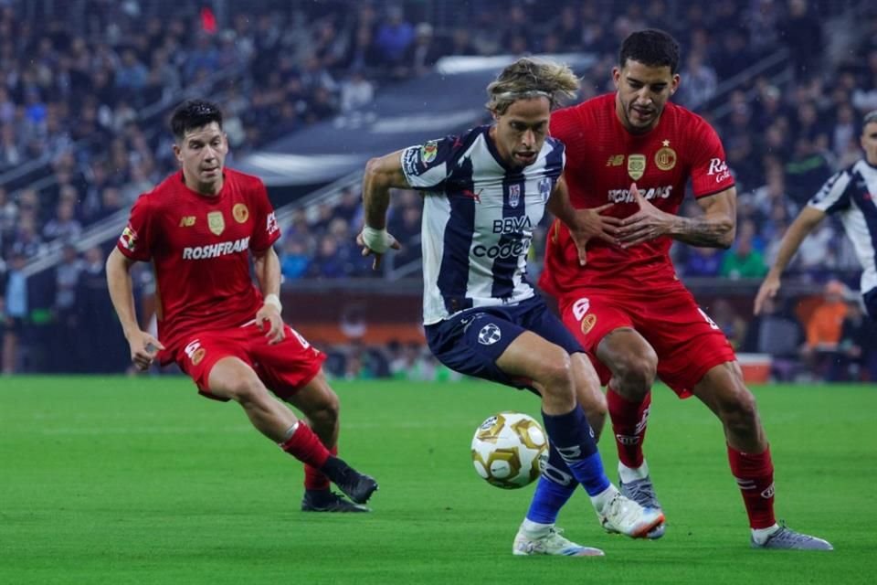 El límite de extranjeros en cancha aumentará en la Liguilla del Clausura 2026 por única vez.