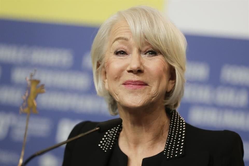 Helen Mirren dijo que no le gustaría que James Bond fuera interpretado ahora por una mujer, pues no sería fiel al personaje y su esencia.