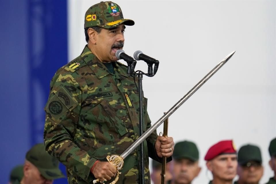 Colombia no descarta dar asilo al Presidente venezolano, Nicolás Maduro, si acuerda dejar el poder en medio de presiones de Estados Unidos.