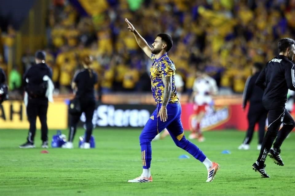 La afición de Tigres armó su fiesta para la Final de ida ante Toluca. Checa las imágenes.
