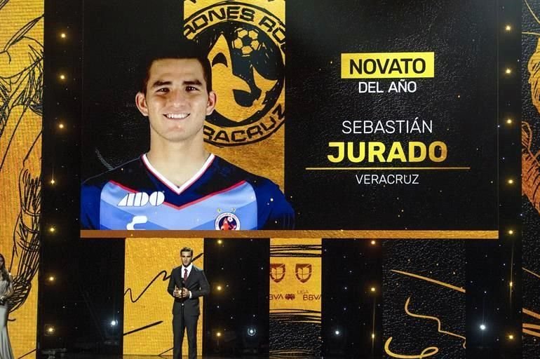 Sebastián Jurado, arquero del Veracruz, fue el Novato del Año.