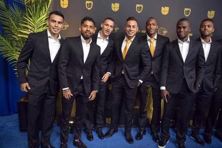 Los Tigres estuvieron presentes en la noche previa a disputar con América el Campeón de Campeones.