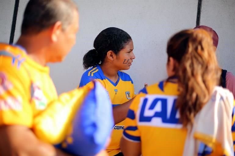 Repasa las imágenes del ambiente desde el Universitario. Tigres vs. Necaxa.