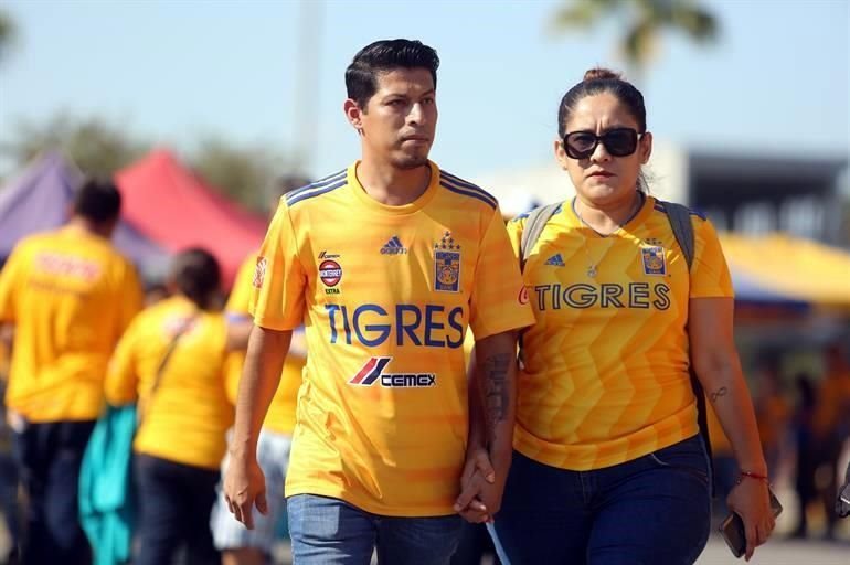 Repasa las imágenes del ambiente desde el Universitario. Tigres vs. Necaxa.