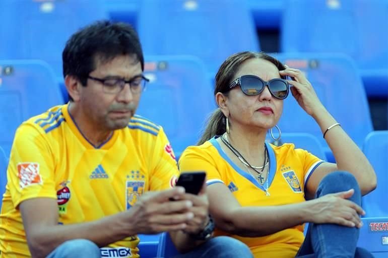 Repasa las imágenes del ambiente desde el Universitario. Tigres vs. Necaxa.