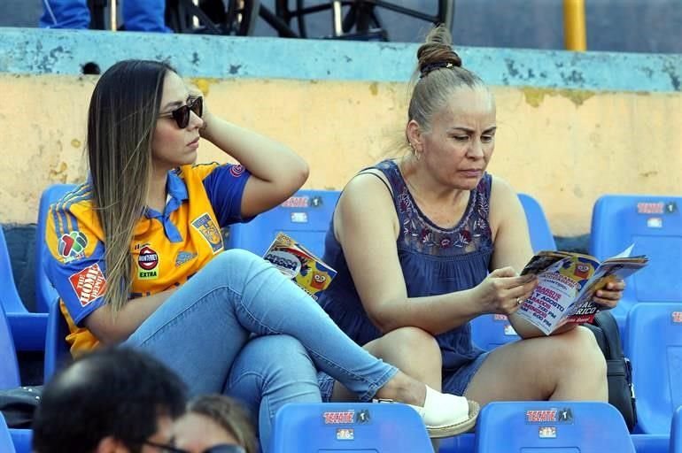 Repasa las imágenes del ambiente desde el Universitario. Tigres vs. Necaxa.