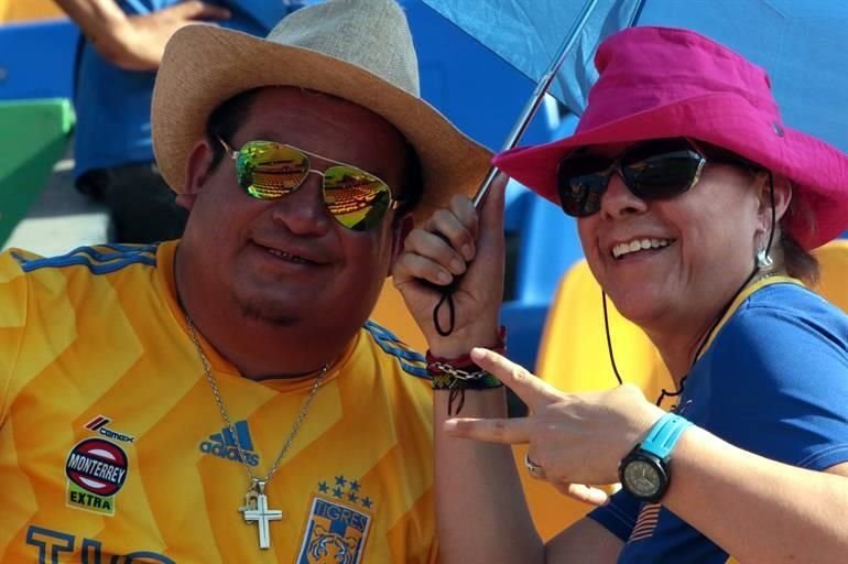 Repasa las imágenes del ambiente desde el Universitario. Tigres vs. Necaxa.