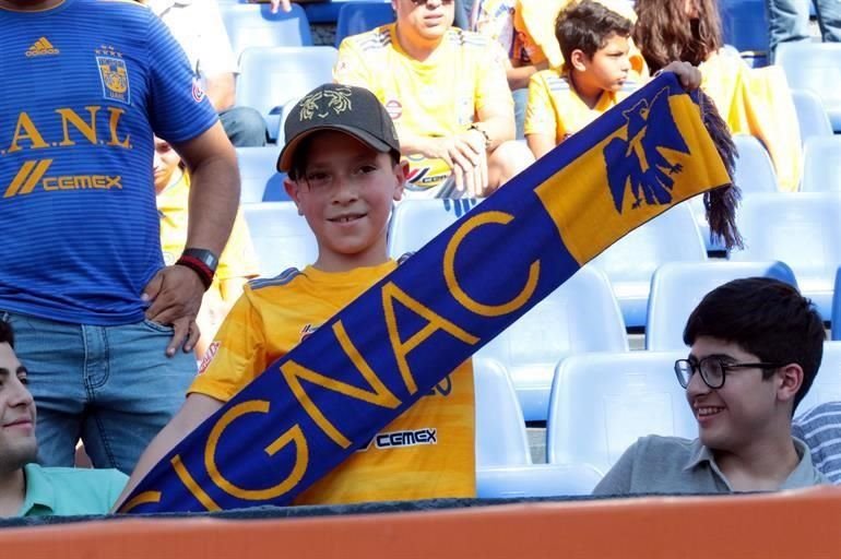 Repasa las imágenes del ambiente desde el Universitario. Tigres vs. Necaxa.