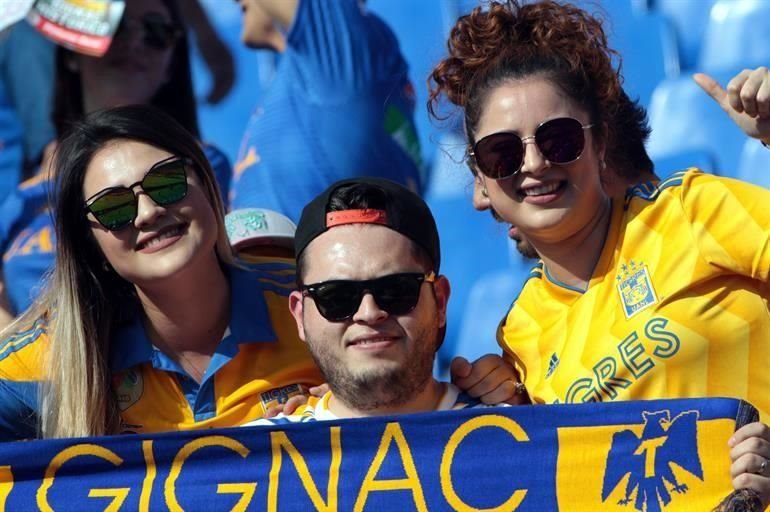 Repasa las imágenes del ambiente desde el Universitario. Tigres vs. Necaxa.