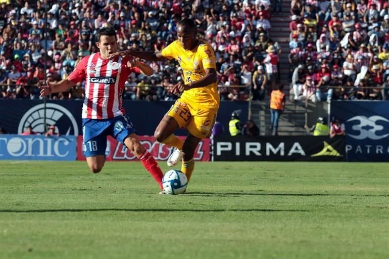 A pesar de jugar con 10 hombres, el recién ascendido Atlético de San Luis le arrebató un empate a los Tigres en el Estadio Alfonso Lastras