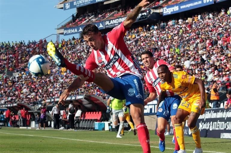 A pesar de jugar con 10 hombres, el recién ascendido Atlético de San Luis le arrebató un empate a los Tigres en el Estadio Alfonso Lastras