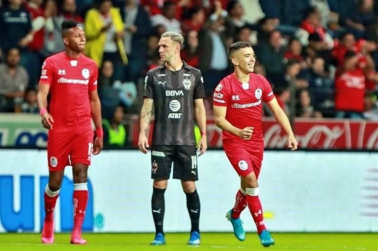 Este lunes, Leo no se presentó a la pretemporada del Toluca y tampoco lo hizo el segundo día, por lo que levantó suspicacias de su llegada a Tigres.