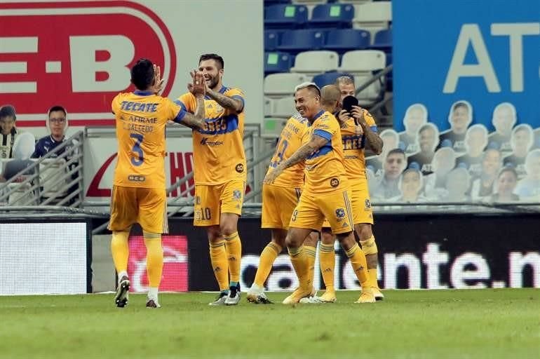 Más de las acciones en el Clásico 124 ganado por Tigres 2-0 a Rayados.