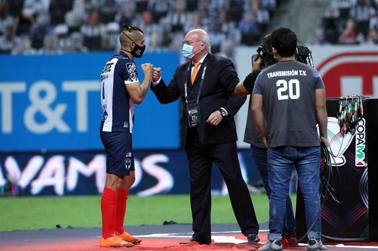 Así fueron los festejos de Rayados a nivel de cancha tras ganar la Copa MX.