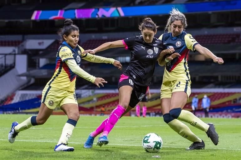 Las Rayadas se impusieron 4-1 al América en la Semifinal de ida en el Estadio Azteca.