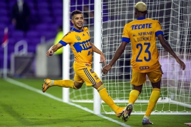 Leo Fernández marcó el 2-0 para los Tigres. Un golazo de taquito.