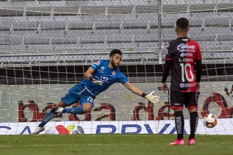 El 2-0 lo hizo también Funes Mori de penal. Ahí lo puso.