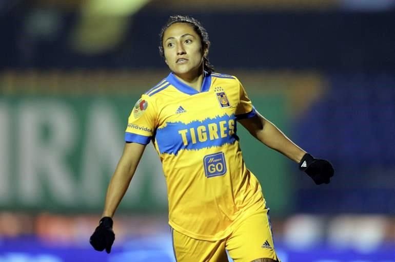 Cuatro minutos después Stephany Mayor hizo el 3-0 definitivo.