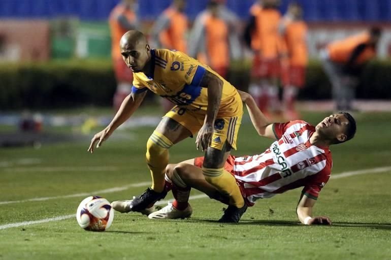 Repasa algunas acciones más del empate de Tigres ante Necaxa.