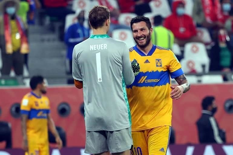 Así fue uno de los encuentros entre Neuer y Gignac.