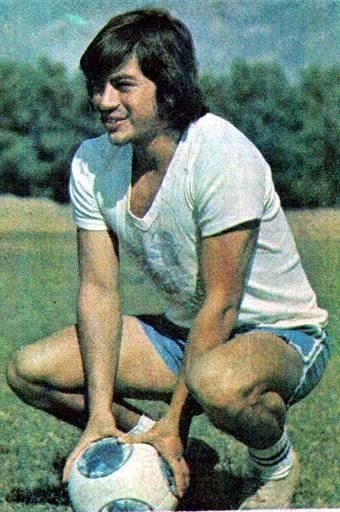 Cano debutó con Rayados el 25 de marzo de 1967 y su carrera duró 15 años.  Su retiro fue el 8 de mayo de 1982 e inmediatamente pasó a la directiva albiazul. Este 2020 se cumplen 53 años de su debut.