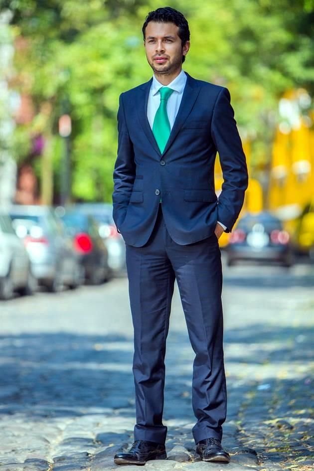 Gandhi Mohammed es candidato a Diputado Federal por el PVEM: 'Admiro a mi papá, Abraham Mohamed, creo que es uno de los mejores periodistas de México y eso me inspira a ser un gran político'.