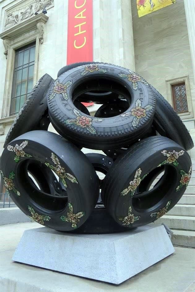 'Homenaje a Wirikuta', de la mexicana Betsabeé Romero, forma parte de una expo internacional de esculturas al aire libre en Montreal.