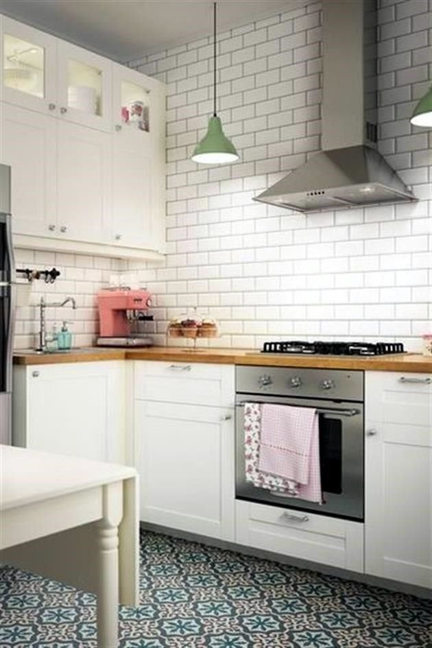 Incluso la cocina puede llevar este tipo de diseños en pisos y paredes.