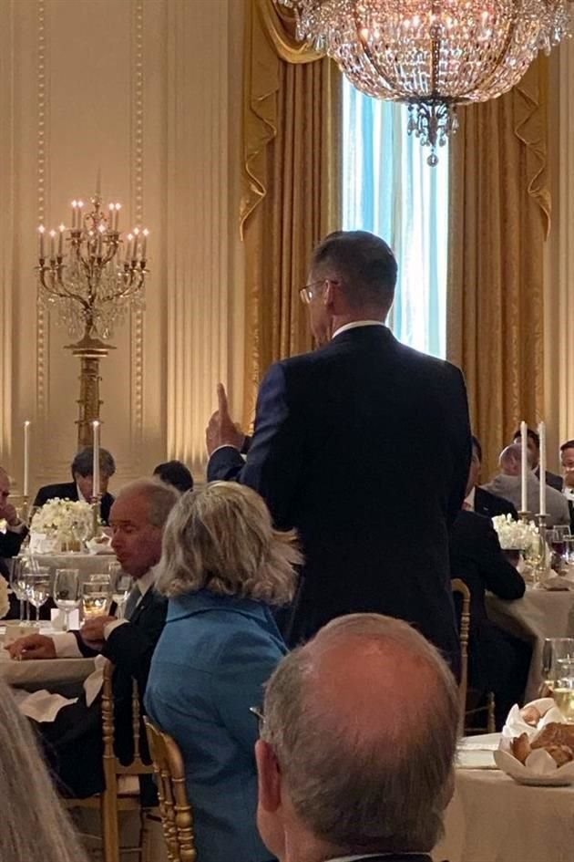 'Sempra anunciando una inversión muy importante en Mexico', tuiteó.