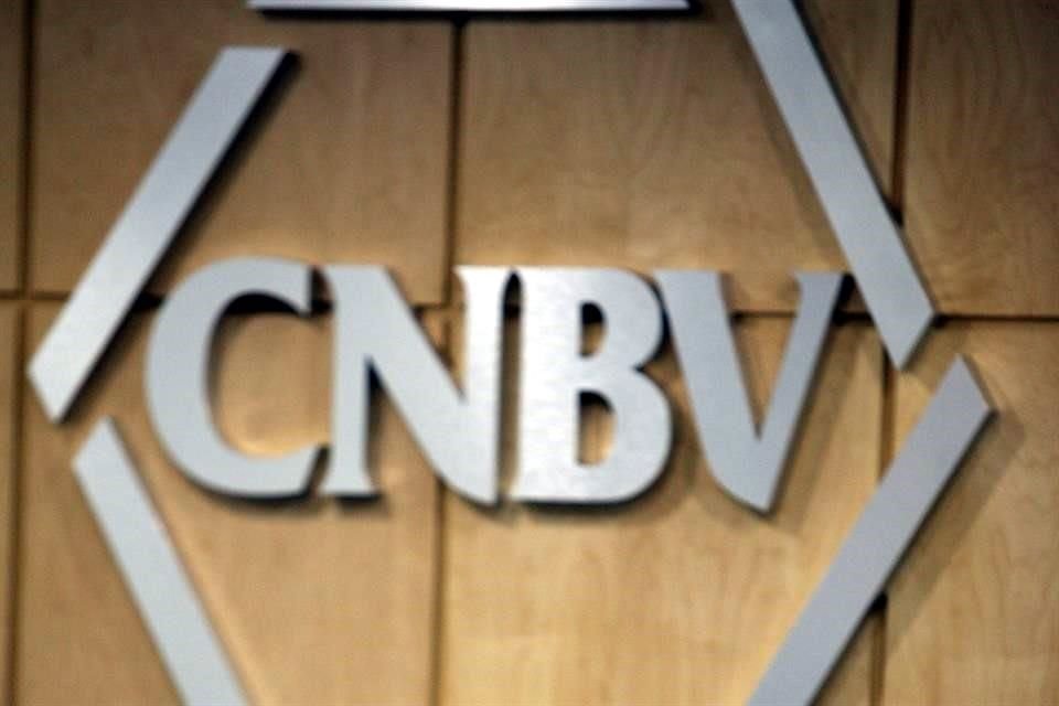 La CNBV lleva a cabo dos procesos de investigación de mercados vinculados con tres emisoras, tres casas de bolsa y diversos directivos.