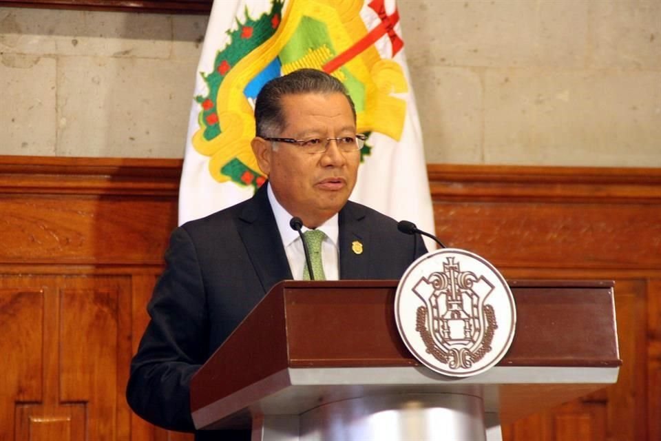 El Gobernador interino, Flavino Ríos Alvarado, es señalado también por tráfico de influencias.