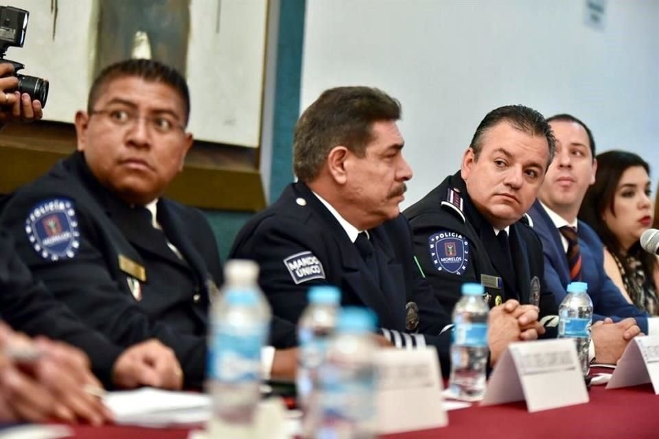 En la comparecencia, Capella hizo un recuento de las acciones de la Comisin Estatal de Seguridad Pblica en la Administracin de Graco Ramrez.