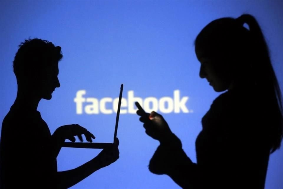 Facebook respondi que el estudio tena como finalidad ayudar a mercadlogos a entender cmo se expresan las personas en la red social. 