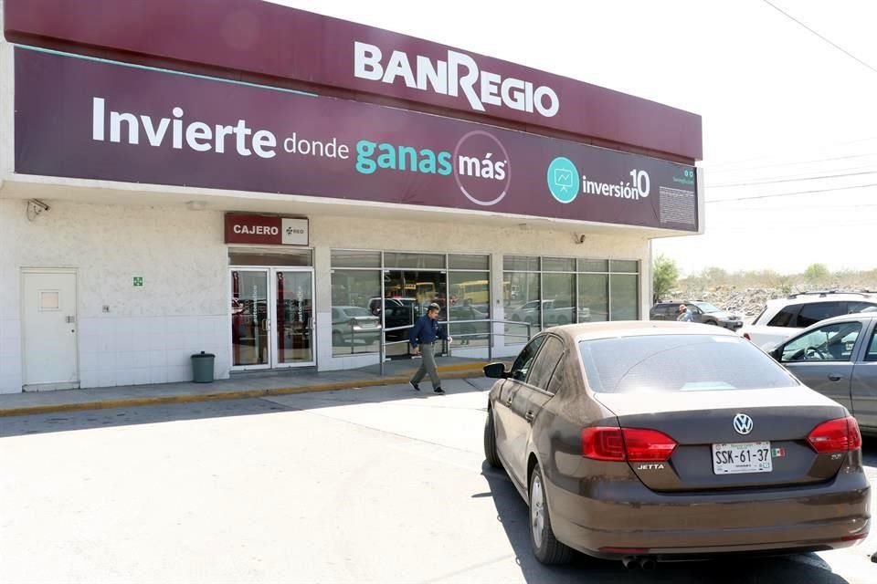 Banregio, entre otros, han solicitado apoyo a quienes les rentan. 