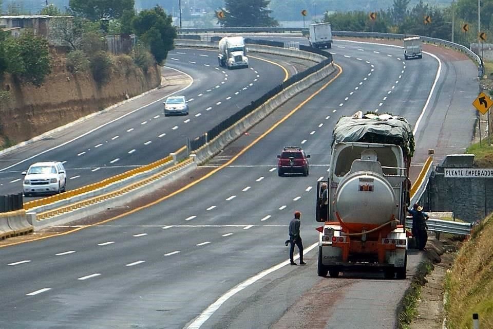 Autopista México-Puebla. Archivo.