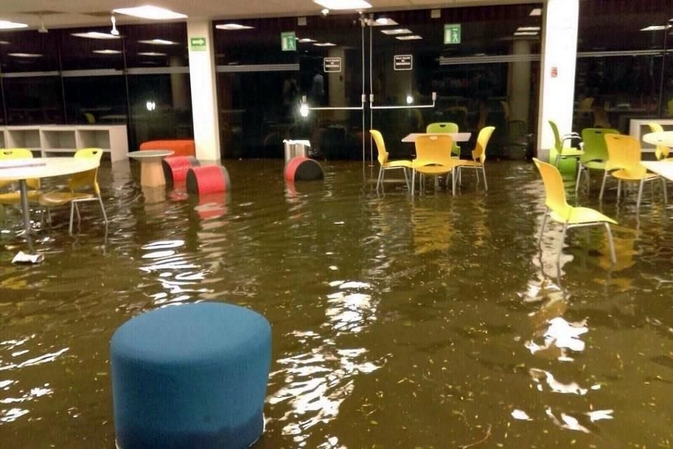 Tras la lluvia, el Tec de Monterrey Campus Ciudad de Mxico result afectado en sus instalaciones.