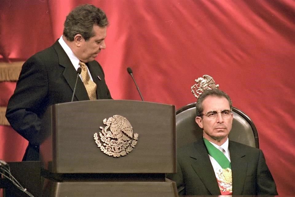 Porfirio Muñoz Ledo fue el encargado de dar la primera respuesta de oposición en un Informe Presidencial.