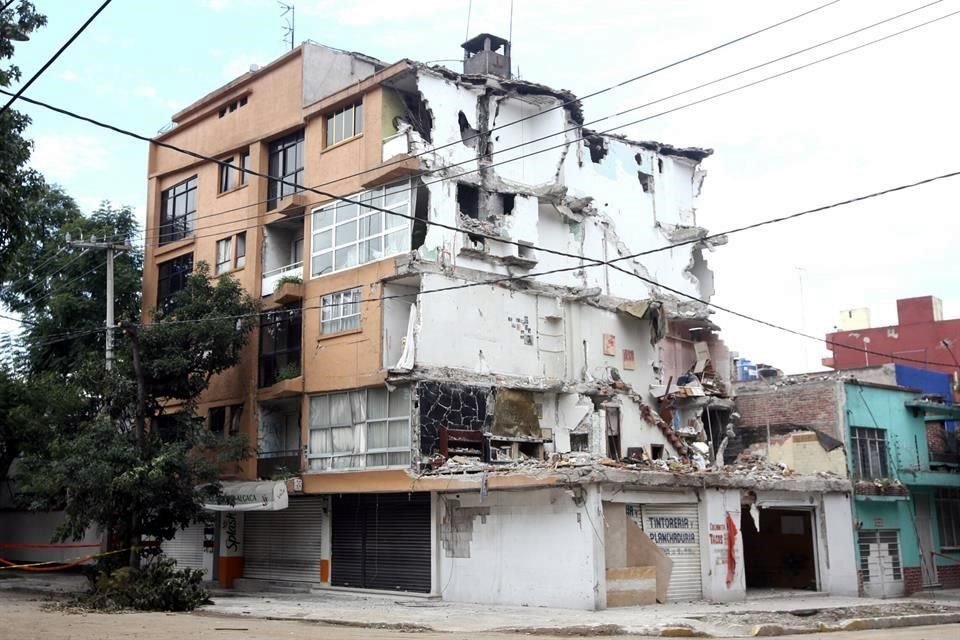 Por sismo del pasado 19 de septiembre, 38 edificios en CDMX se derrumbaron.