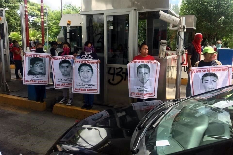El próximo 26 de septiembre se cumplen tres años de la desaparición de 43 normalistas de Ayotzinapa.