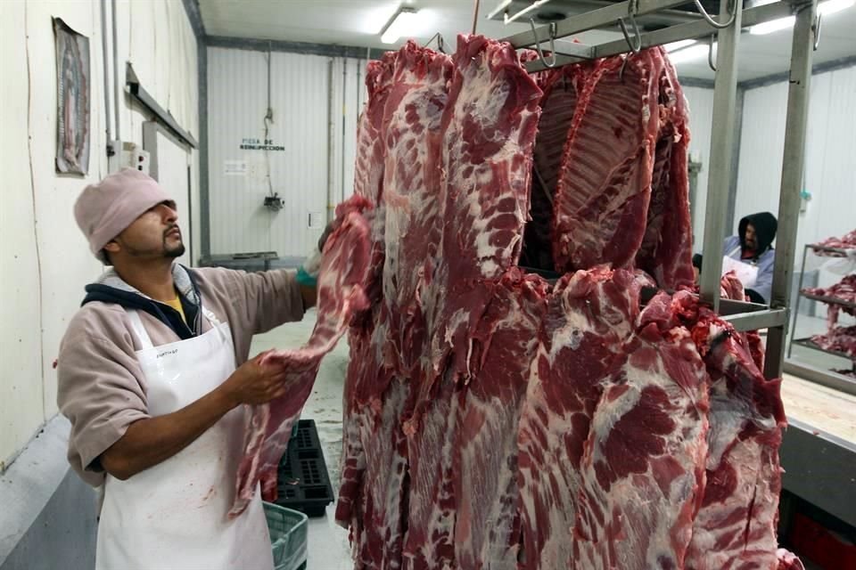 México podrá llegar a exportar a China entre 60 mil a 80 mil toneladas de carne de cerdo al cierre de 2020.